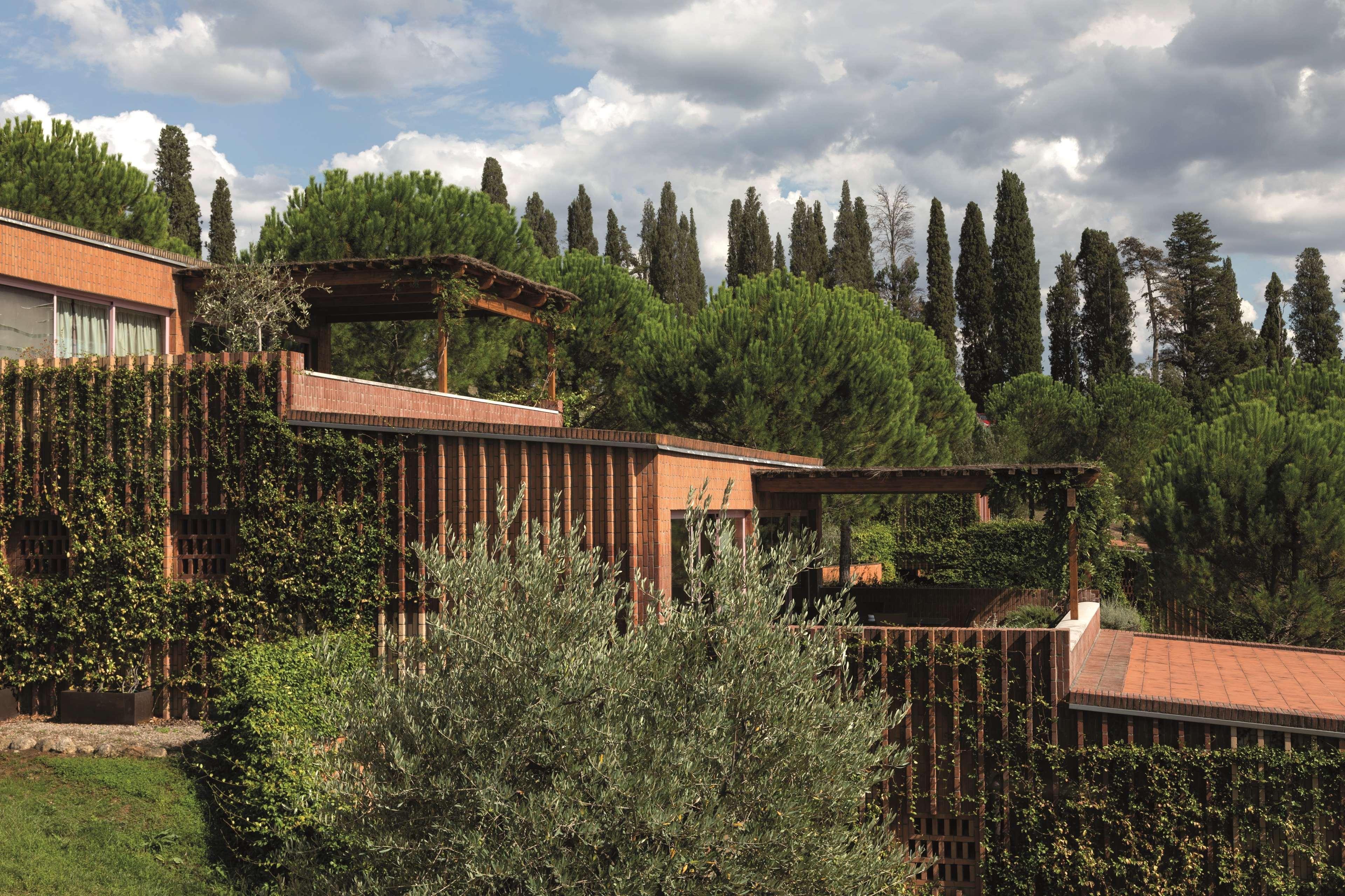 Castello Di Casole, A Belmond Hotel, Tuscany Casole d'Elsa Bagian luar foto