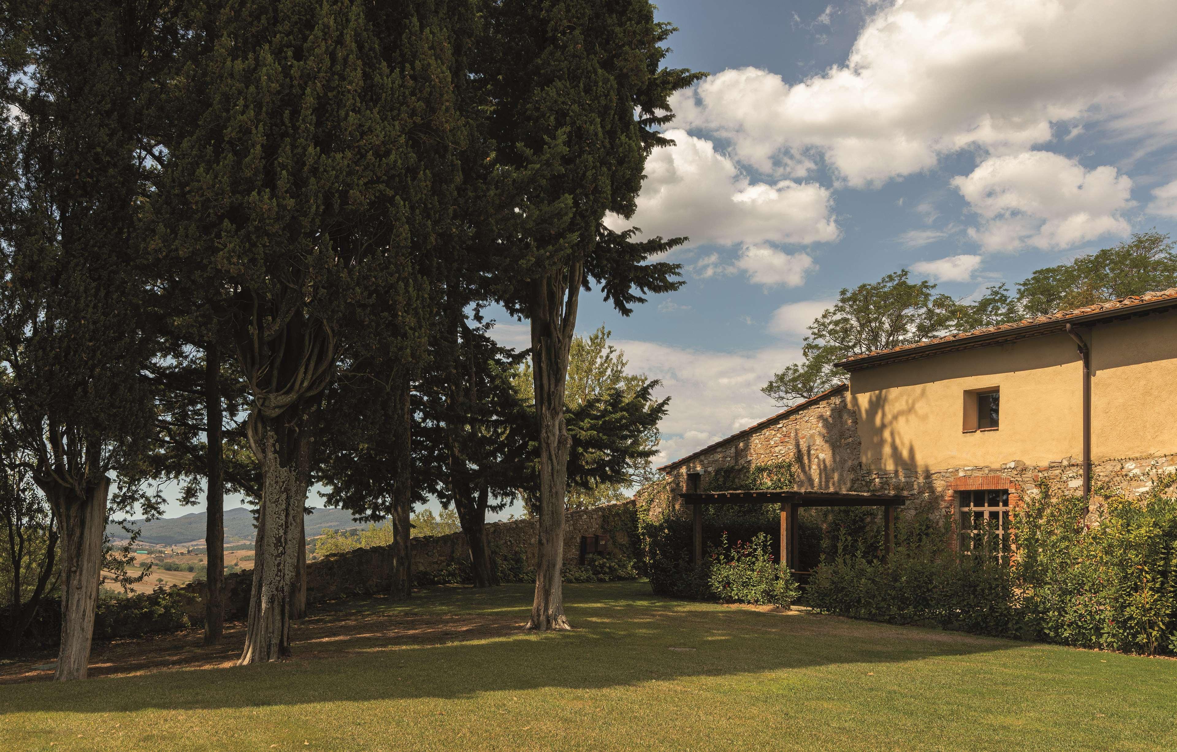 Castello Di Casole, A Belmond Hotel, Tuscany Casole d'Elsa Bagian luar foto