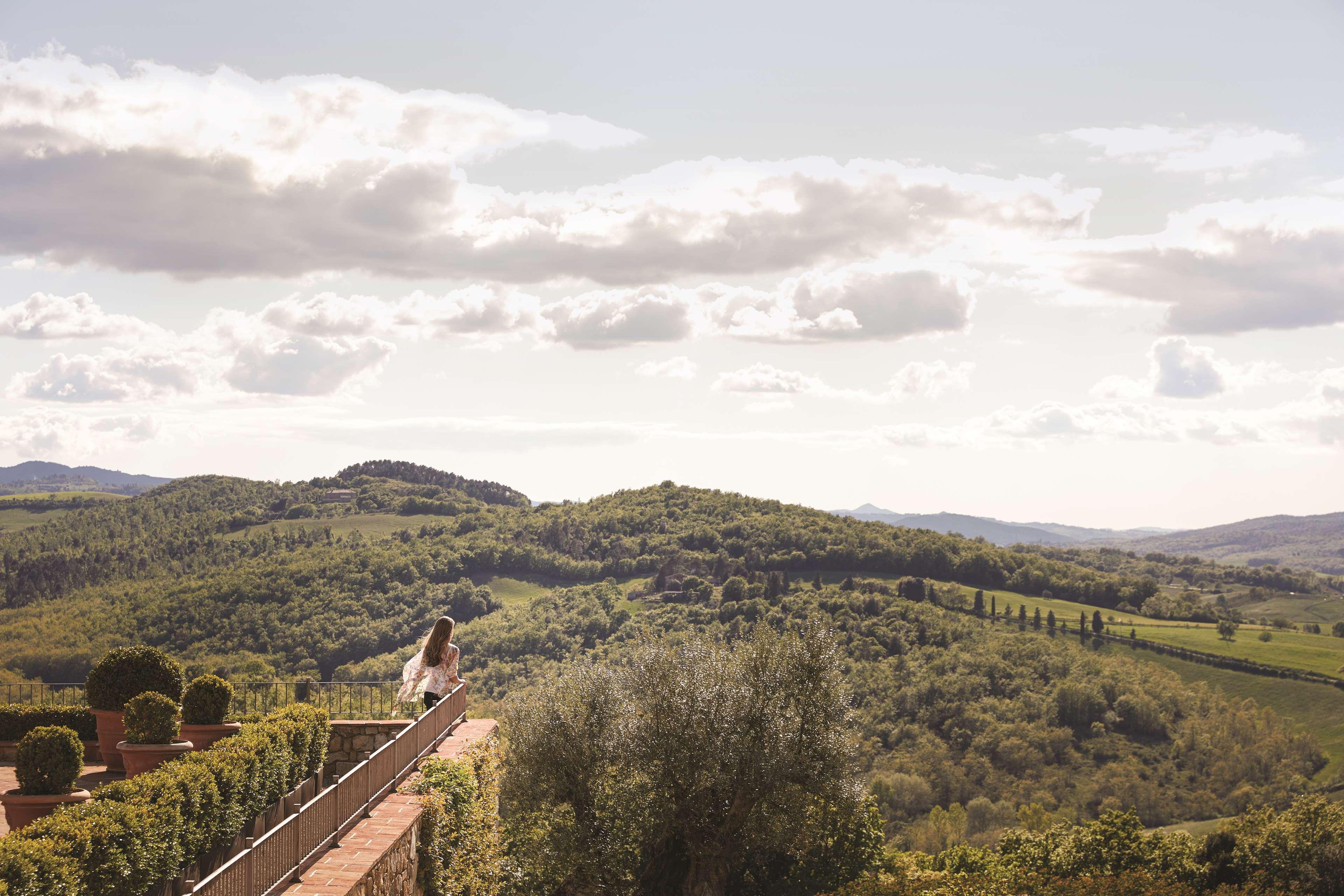 Castello Di Casole, A Belmond Hotel, Tuscany Casole d'Elsa Bagian luar foto