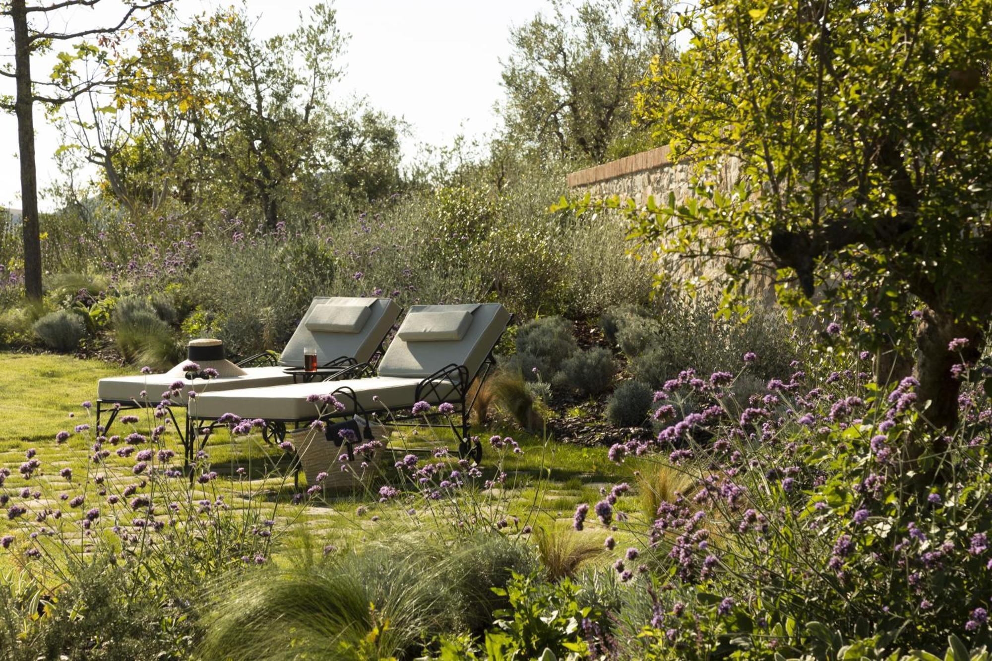 Castello Di Casole, A Belmond Hotel, Tuscany Casole d'Elsa Bagian luar foto